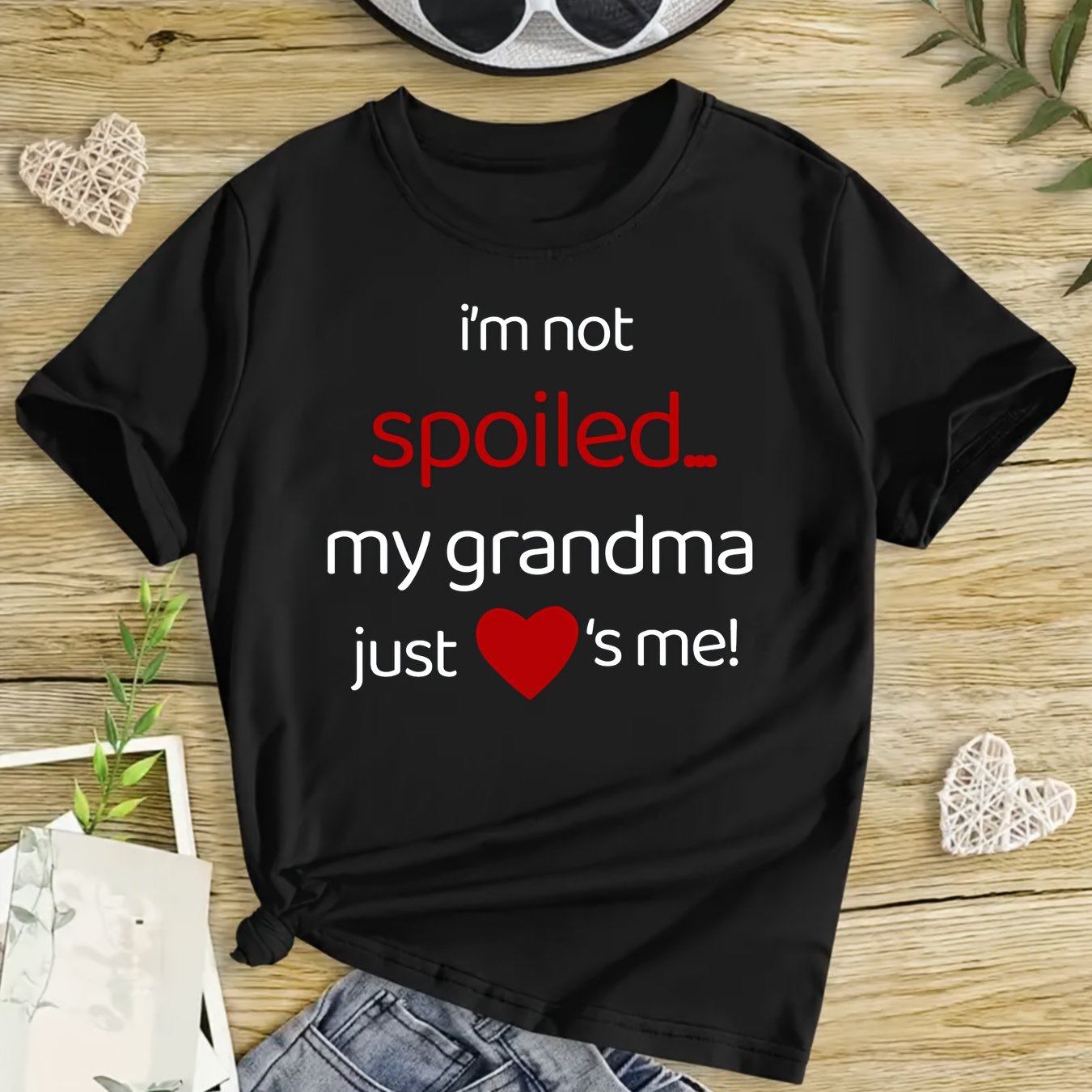 "My Grandma Just Loves Me" Girls' Positioning Printed T-shirts, Classic Crew Neck Short Sleeve T-Shirts, Comfortable & Stylish Tops For Summer, Spring & Fall, Kid T-shirt For Casual Everyday Wear, Ideal Gift For Girls