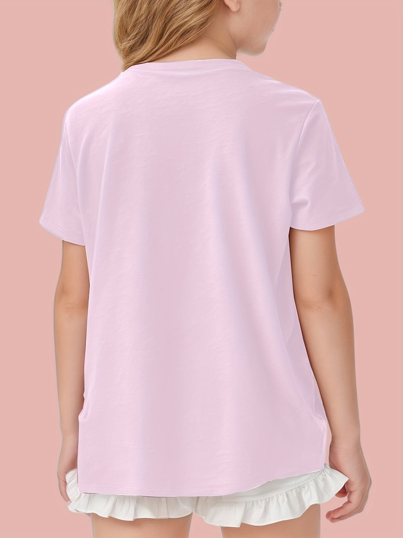 "My Grandma Just Loves Me" Girls' Positioning Printed T-shirts, Classic Crew Neck Short Sleeve T-Shirts, Comfortable & Stylish Tops For Summer, Spring & Fall, Kid T-shirt For Casual Everyday Wear, Ideal Gift For Girls