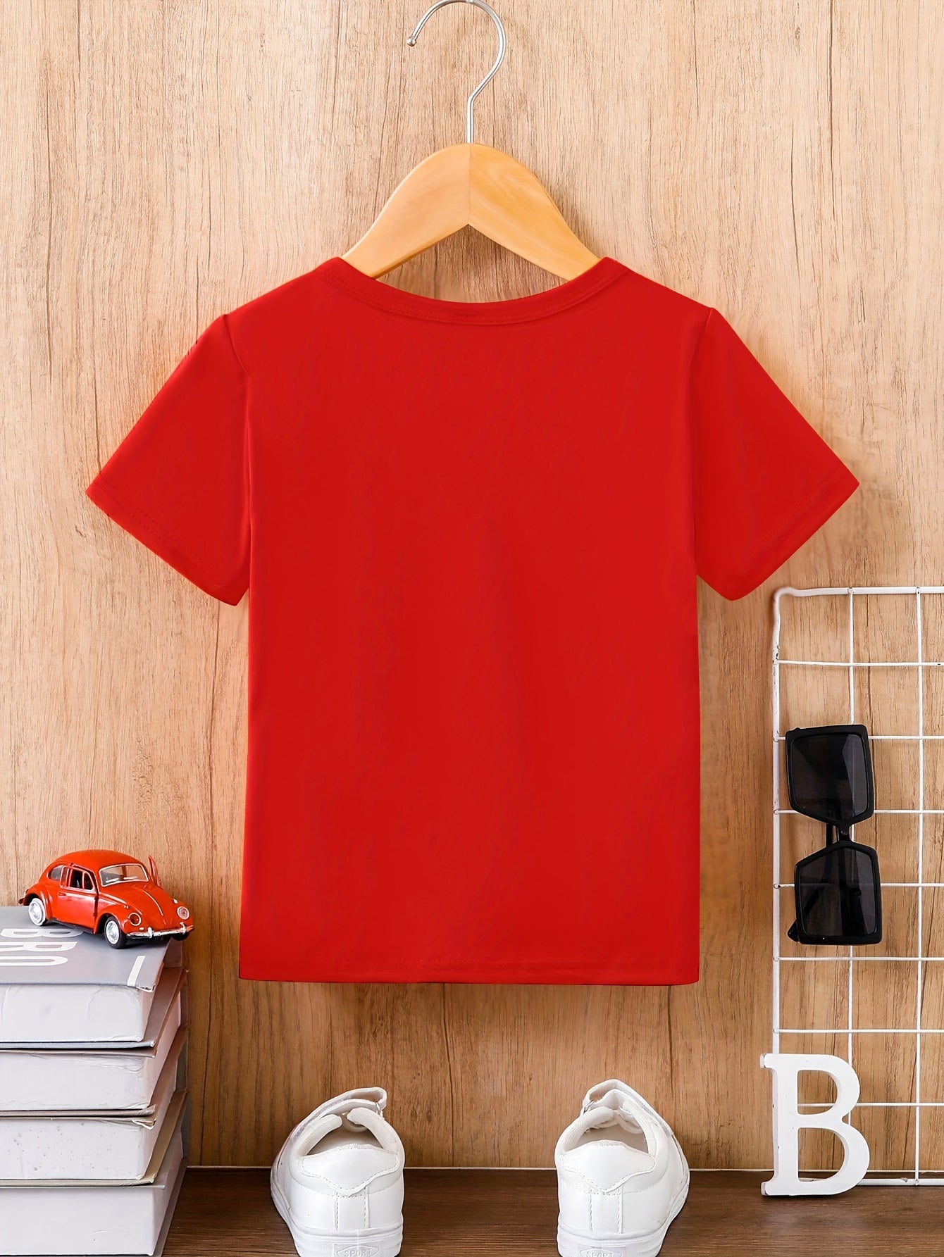 Truck Lover's Dream Tee - Vibrant Letter Print, Soft, Lightweight, Comfy, and Breathable Short Sleeve T-Shirts for Boys - Perfect Summer Wear for Outdoor Enthusiasts!